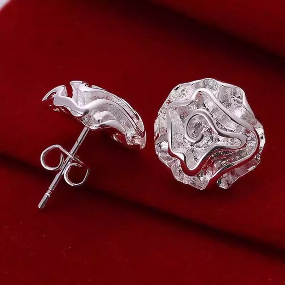 Sterling Silver Floral Earrings - Picture 2 of 2